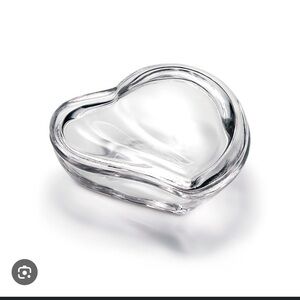 Tiffany and co. Elsa peretti heart paperweight glass